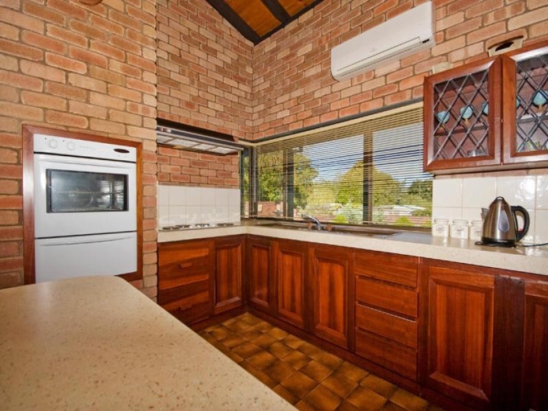 61 Heath Road, Kalamunda WA 6076