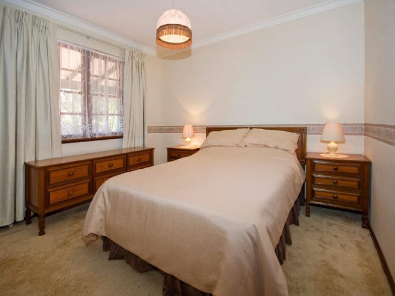 61 Heath Road, Kalamunda WA 6076