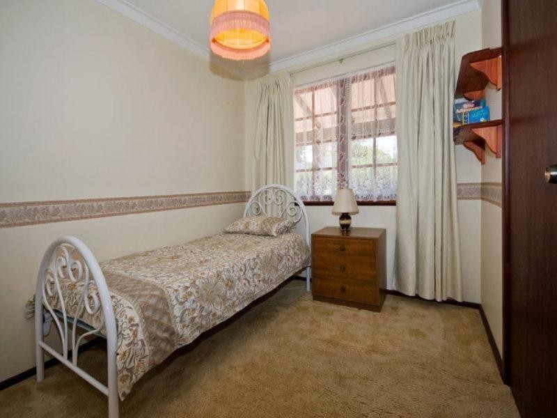 61 Heath Road, Kalamunda WA 6076