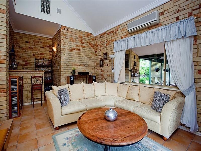 11 Brigid Close, Lesmurdie WA 6076