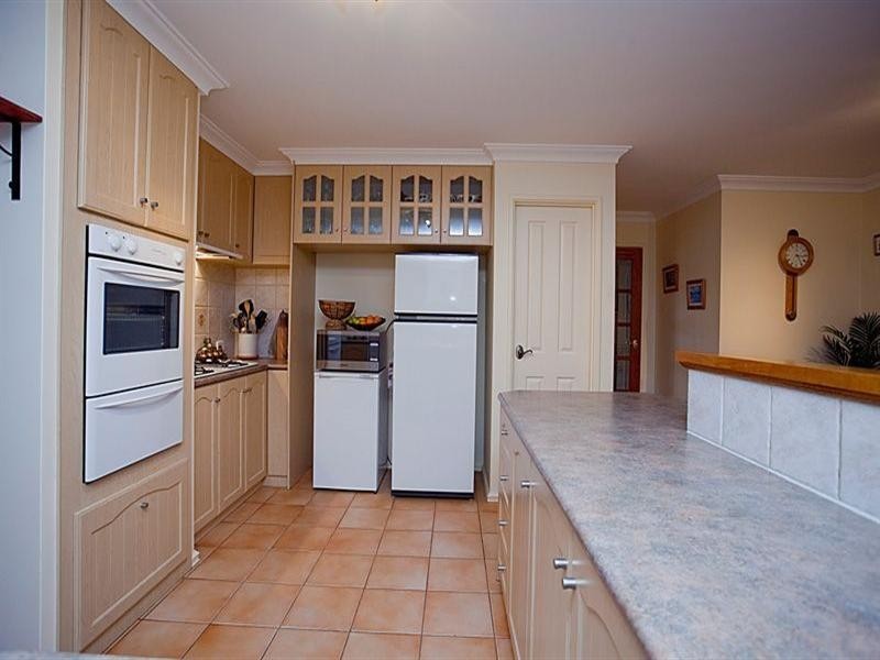 11 Brigid Close, Lesmurdie WA 6076