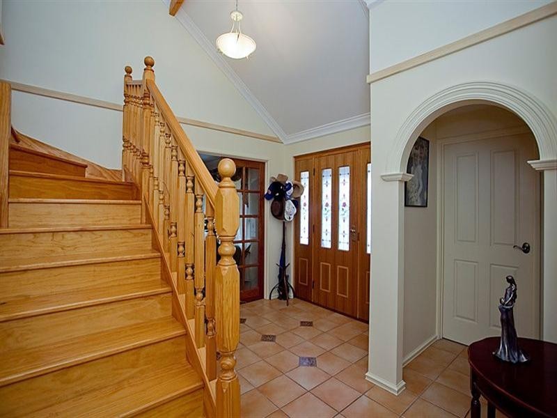 11 Brigid Close, Lesmurdie WA 6076