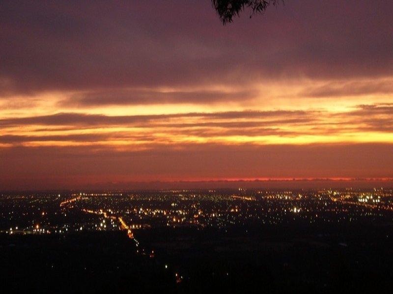 13 Graelou Road, Lesmurdie WA 6076