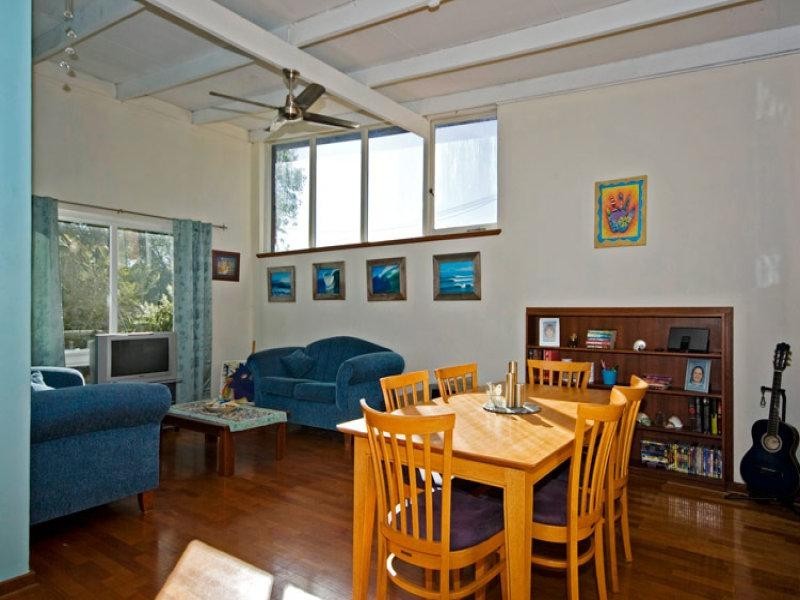 16 Gunbar Way, Kalamunda WA 6076