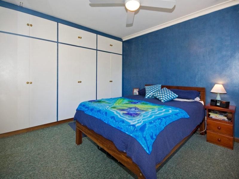 16 Gunbar Way, Kalamunda WA 6076