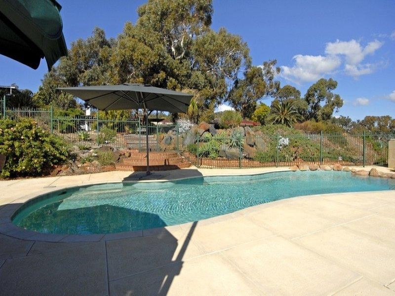 54 Kalamatta Way, Gooseberry Hill WA 6076