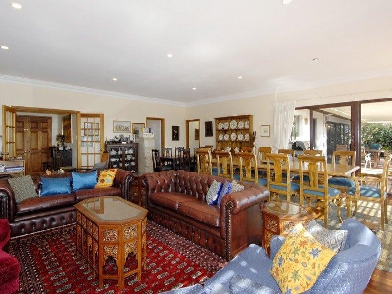 54 Kalamatta Way, Gooseberry Hill WA 6076