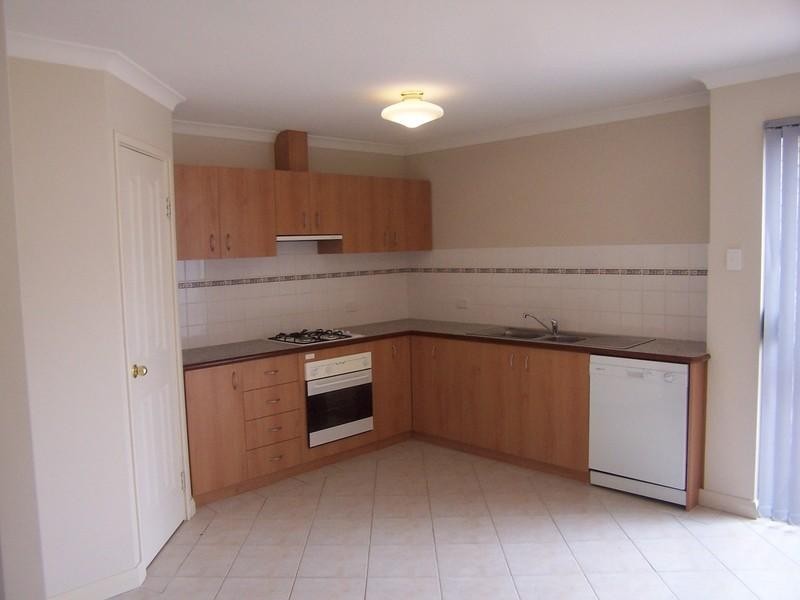 2/26 James Street, Cannington WA 6107