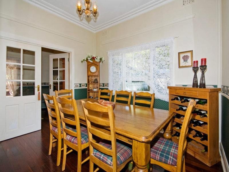 119 Railway Road, Gooseberry Hill WA 6076