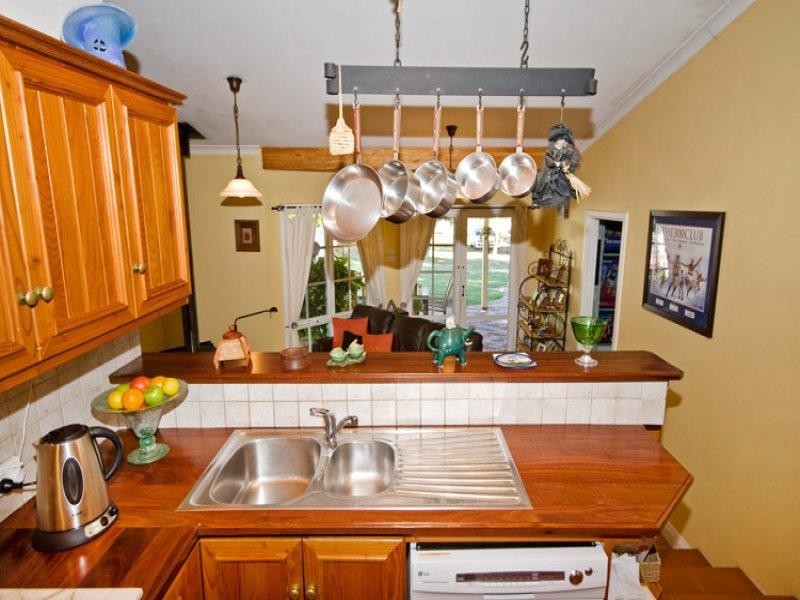 119 Railway Road, Gooseberry Hill WA 6076