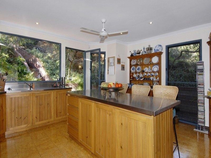 68 Gooseberry Hill Road, Gooseberry Hill WA 6076