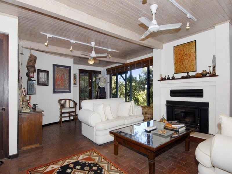 68 Gooseberry Hill Road, Gooseberry Hill WA 6076