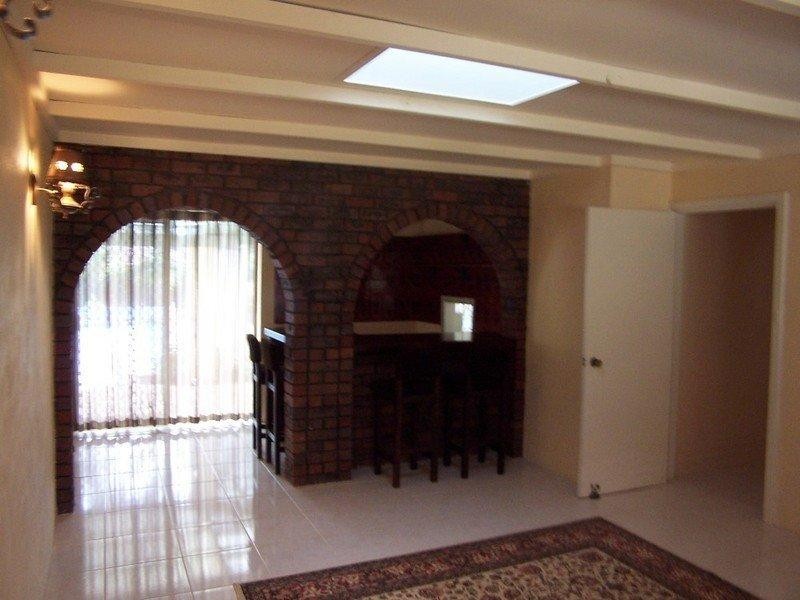 8 Sisely Road, Gooseberry Hill WA 6076