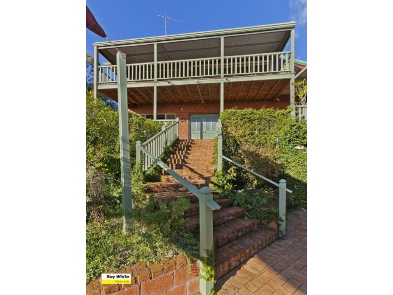 18 Lascelles Parade, Gooseberry Hill WA 6076