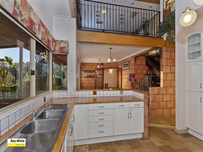 18 Lascelles Parade, Gooseberry Hill WA 6076