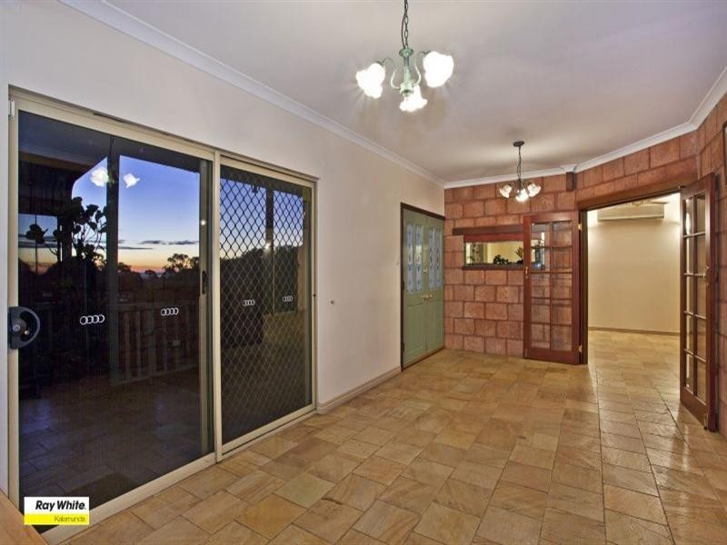 18 Lascelles Parade, Gooseberry Hill WA 6076