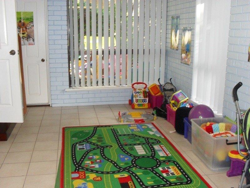 75 Temby Avenue, Kalamunda WA 6076