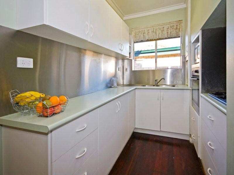 29 Alpine Road, Kalamunda WA 6076