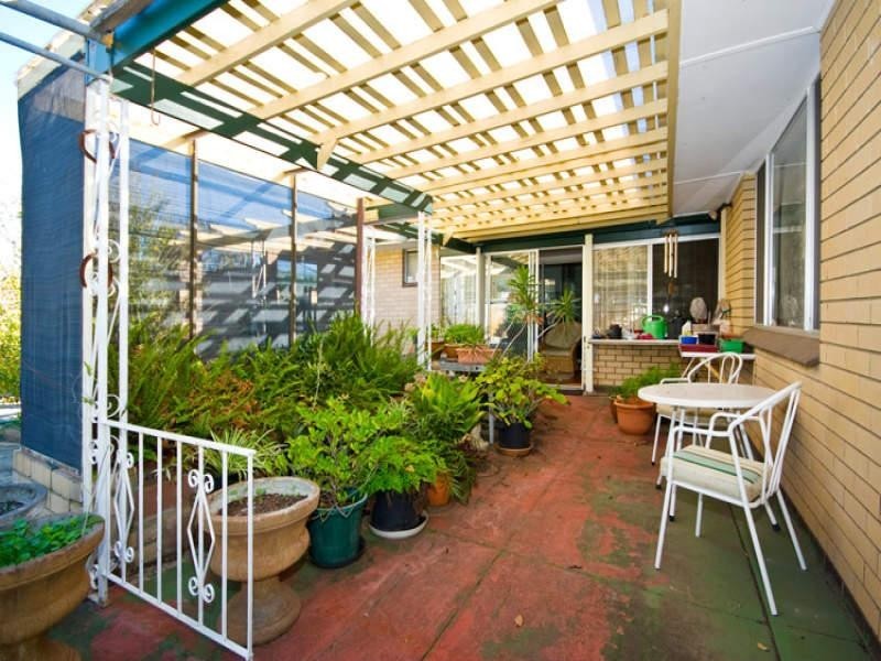 29 Alpine Road, Kalamunda WA 6076