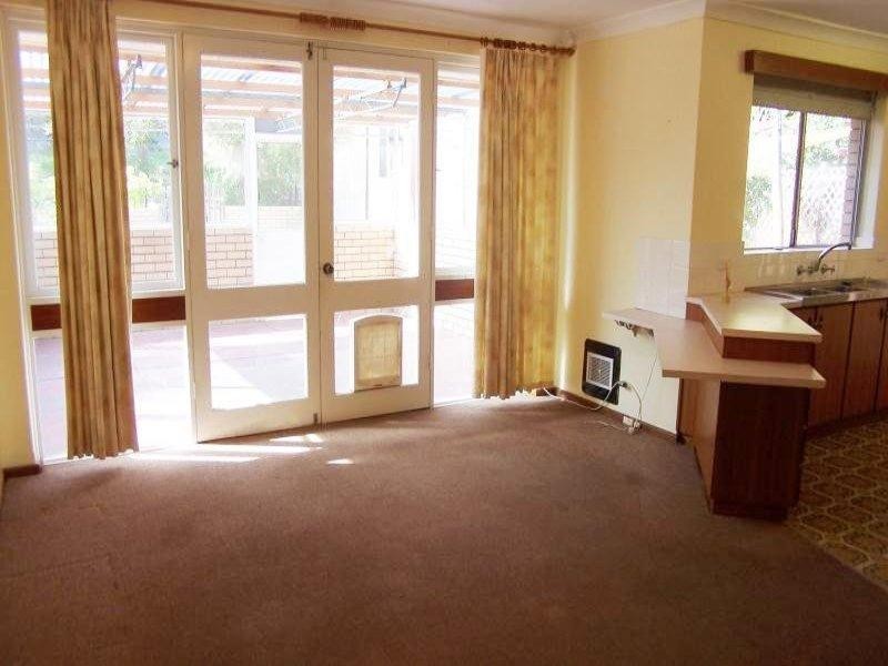 58 Watsonia Road, Gooseberry Hill WA 6076