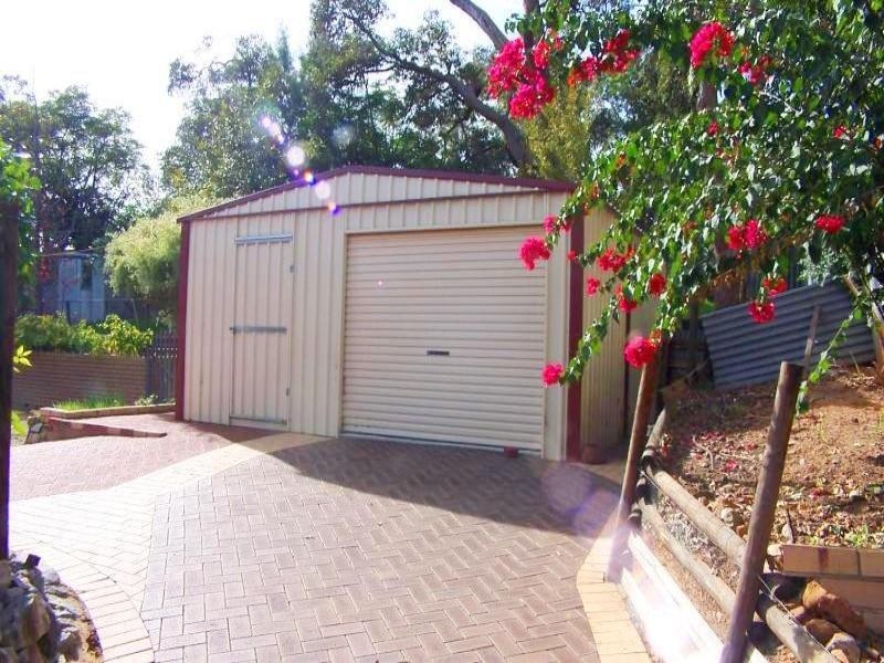 58 Watsonia Road, Gooseberry Hill WA 6076