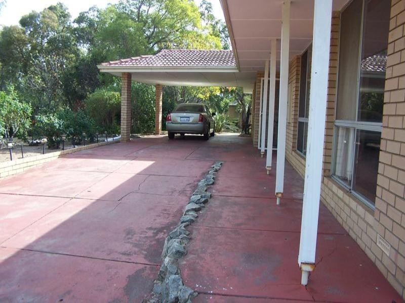 58 Watsonia Road, Gooseberry Hill WA 6076