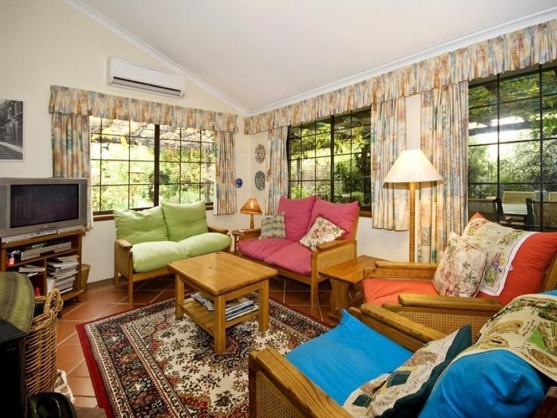 75 Snowball Road, Kalamunda WA 6076