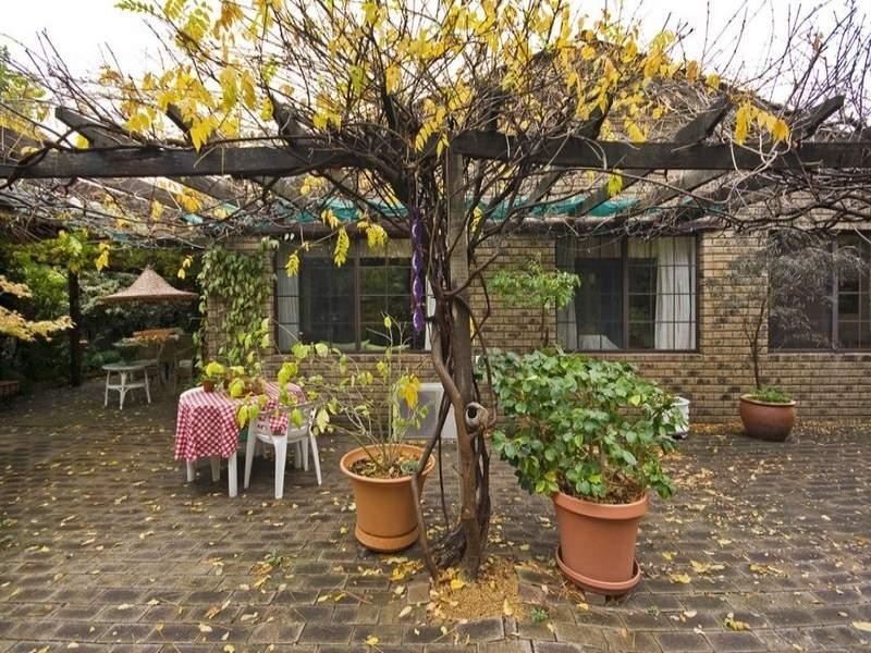 75 Snowball Road, Kalamunda WA 6076