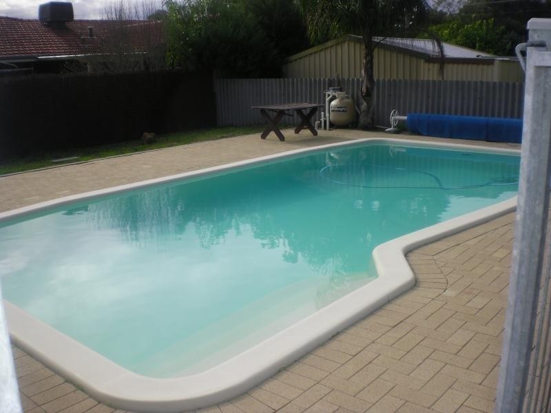 22 Corella Street, Lesmurdie WA 6076