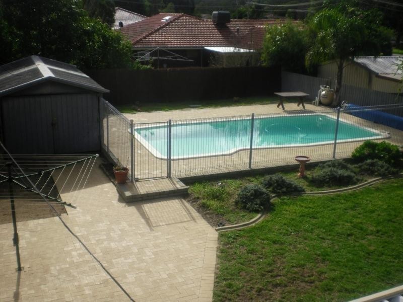 22 Corella Street, Lesmurdie WA 6076