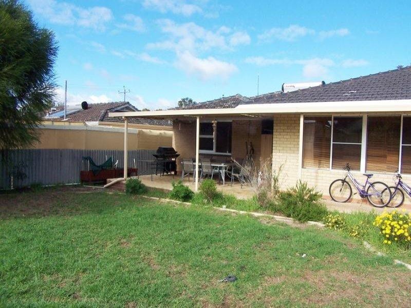 22 Corella Street, Lesmurdie WA 6076