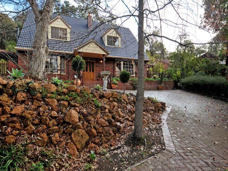 55 Spring Road, Kalamunda WA 6076