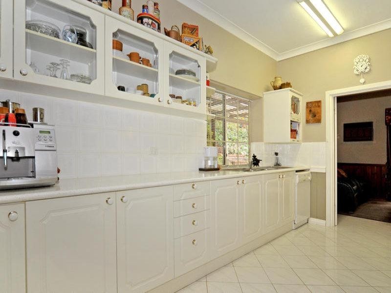 55 Spring Road, Kalamunda WA 6076