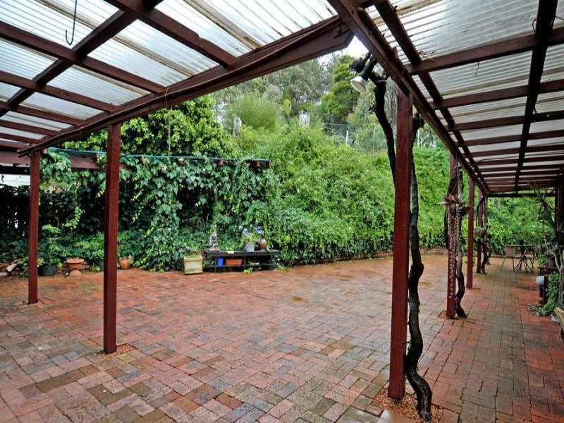 55 Spring Road, Kalamunda WA 6076