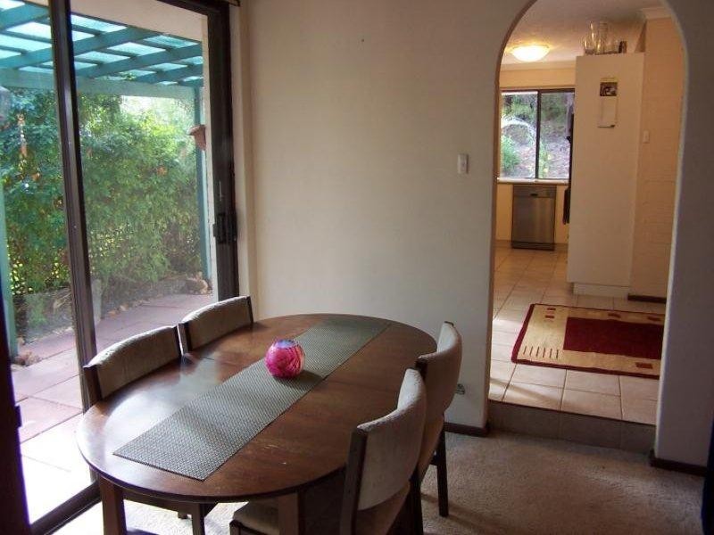 7 Torwood Drive, Gooseberry Hill WA 6076