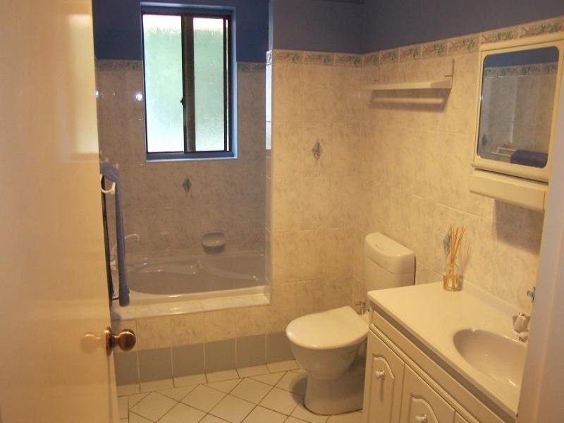 7 Torwood Drive, Gooseberry Hill WA 6076