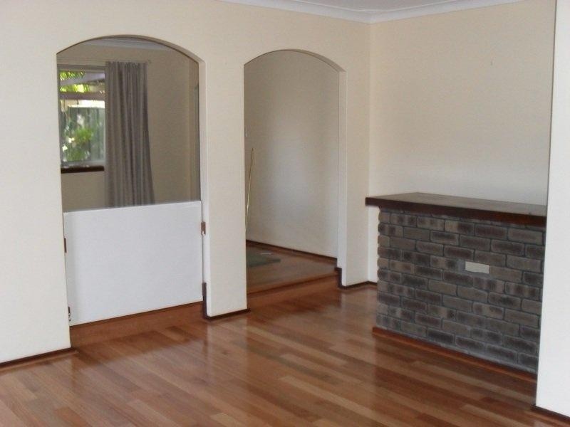 54 Armour Way, Lesmurdie WA 6076