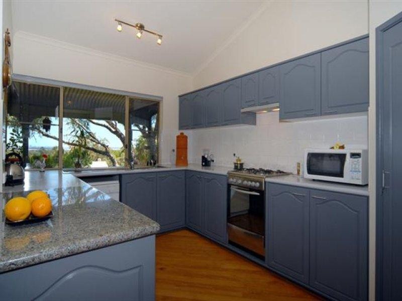 21 Grenville Road, Gooseberry Hill WA 6076