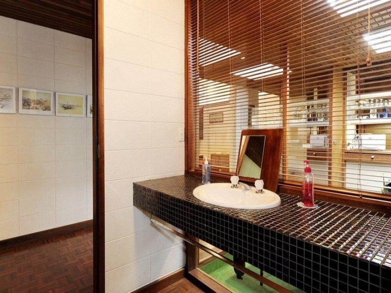 21 Taylor Road, Kalamunda WA 6076