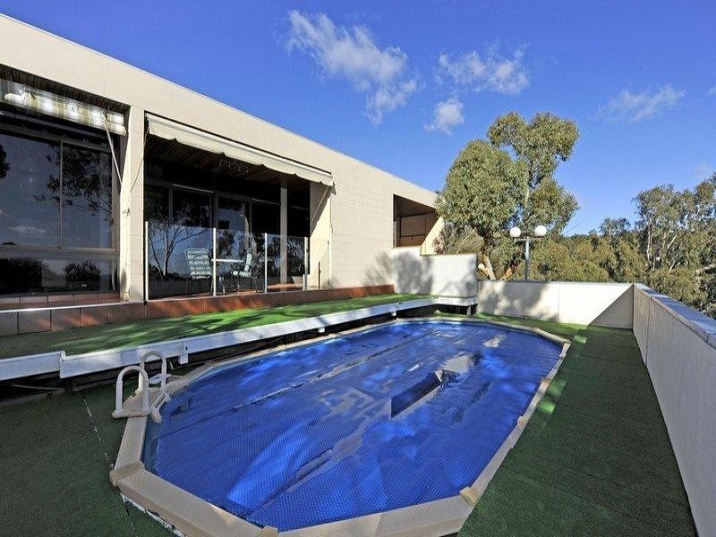 21 Taylor Road, Kalamunda WA 6076