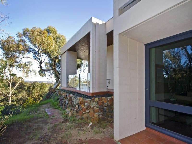 21 Taylor Road, Kalamunda WA 6076