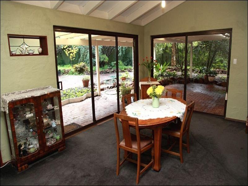 11 Northolt Street, Lesmurdie WA 6076