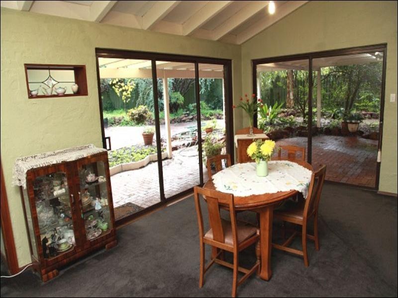 11 Northolt Street, Lesmurdie WA 6076