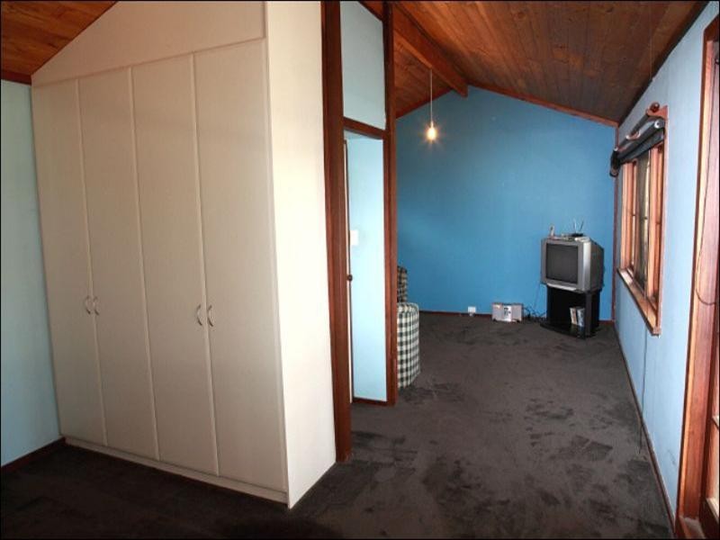 11 Northolt Street, Lesmurdie WA 6076