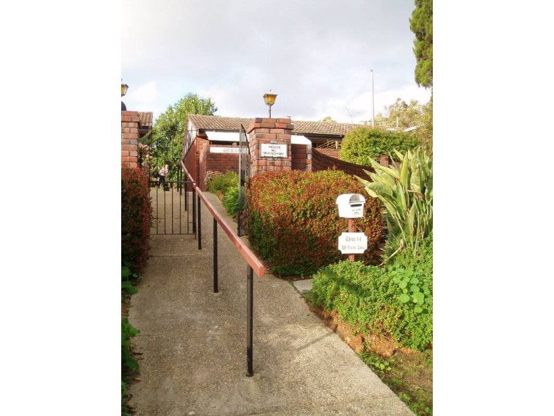 Unit 13/19 Byron Road, Kalamunda WA 6076