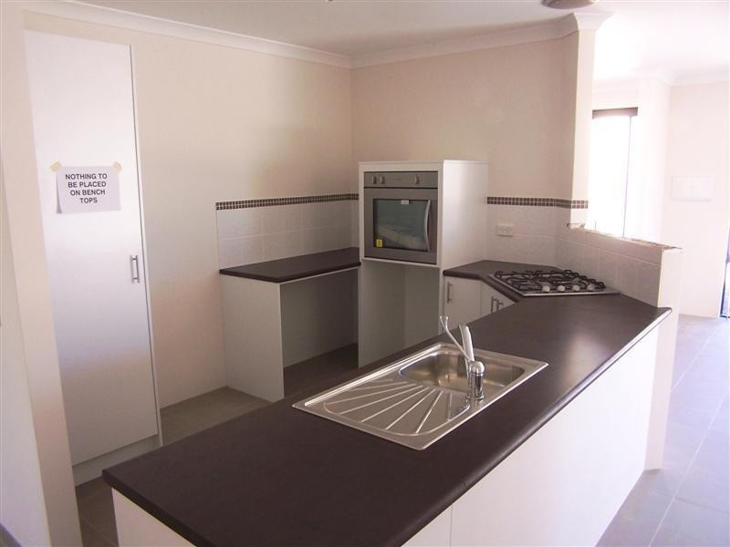 U4 21 Maida Vale Road, Maida Vale WA 6057