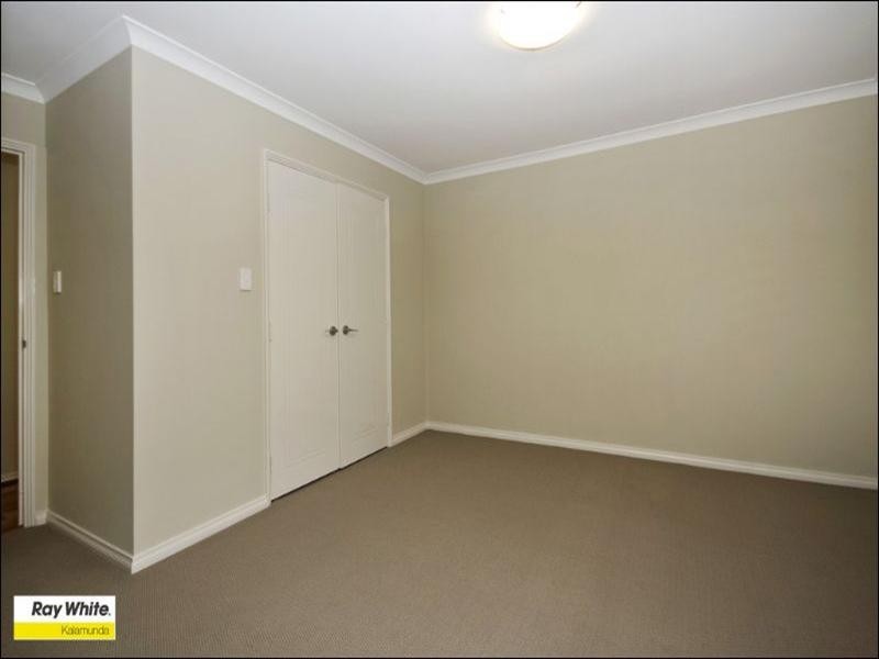 2/ 14 Heath Road, Kalamunda WA 6076
