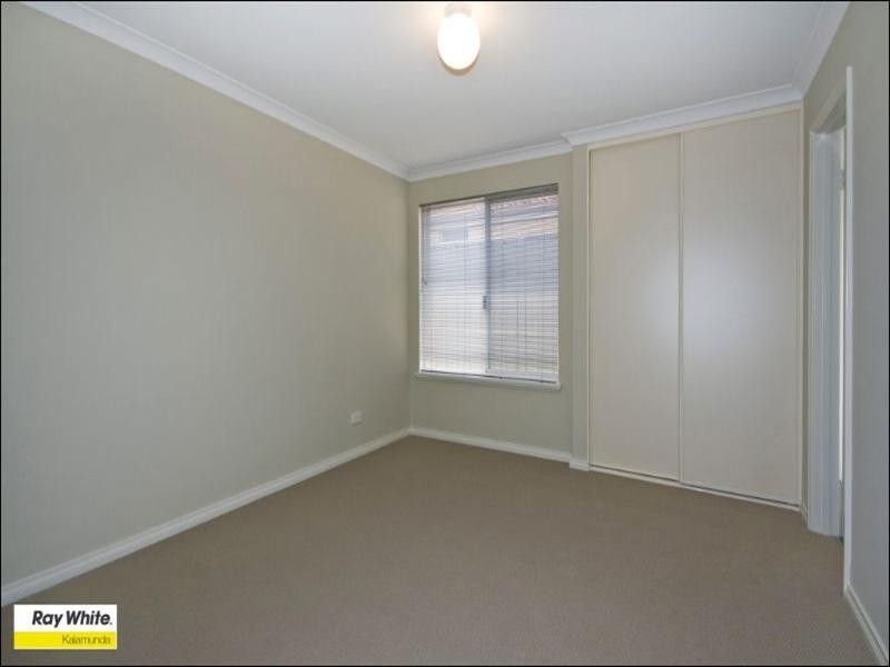 2/ 14 Heath Road, Kalamunda WA 6076