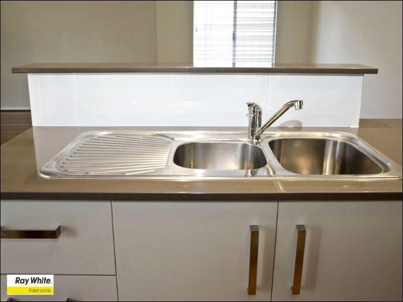 3/ 14 Heath Road, Kalamunda WA 6076