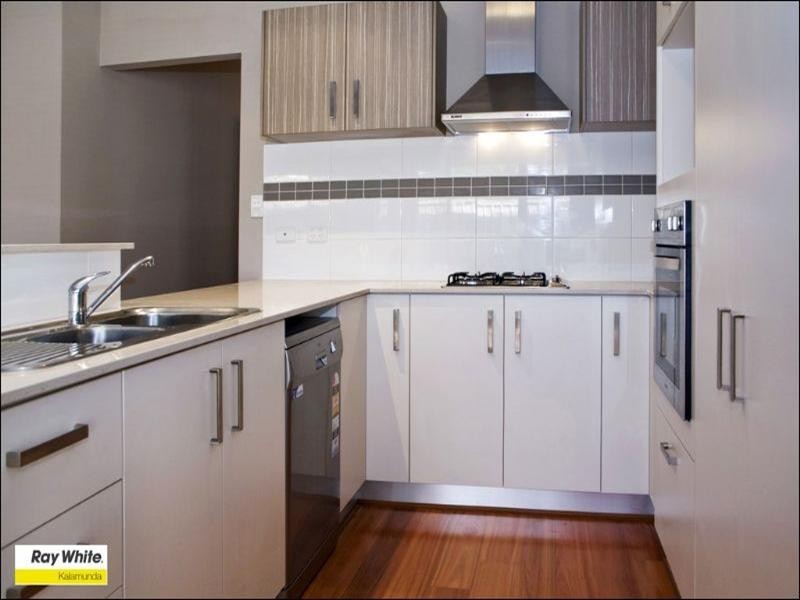 3/ 14 Heath Road, Kalamunda WA 6076